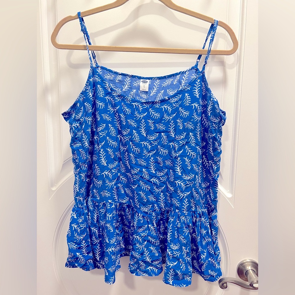 Old Navy tank XL